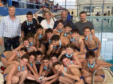 K13.  Την πρώτη θέση η ομάδα μίνι παίδων του ΝΟΠ στο τουρνουά Πανιώνιου „Water Polo - Νέα Σμύρνη Trophy“. Τελικός:  ΝΟΠ – Νηρέας Χαλανδρίου 13-11