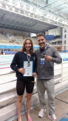 Πανελλήνιοι Χειμερινοί Αγώνες Κολύμβησης Ανοικτής Κατηγορίας Οpen. Αργυρό η Βασιλική Τάτσιου στα 1500 ελεύθερο, 6ος ο Ντίνος Κυριαζής στο 50 μ ύπτιο,