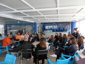 Υδατοσφαίριση, Κορασίδων: Παρουσίαση και διανομή των νέων αθλητικών ενδυμασιών. Ευγενική χορηγία των επιχειρηματιών κ.Μ.Πέτρου και Λ.Μαυρίδη